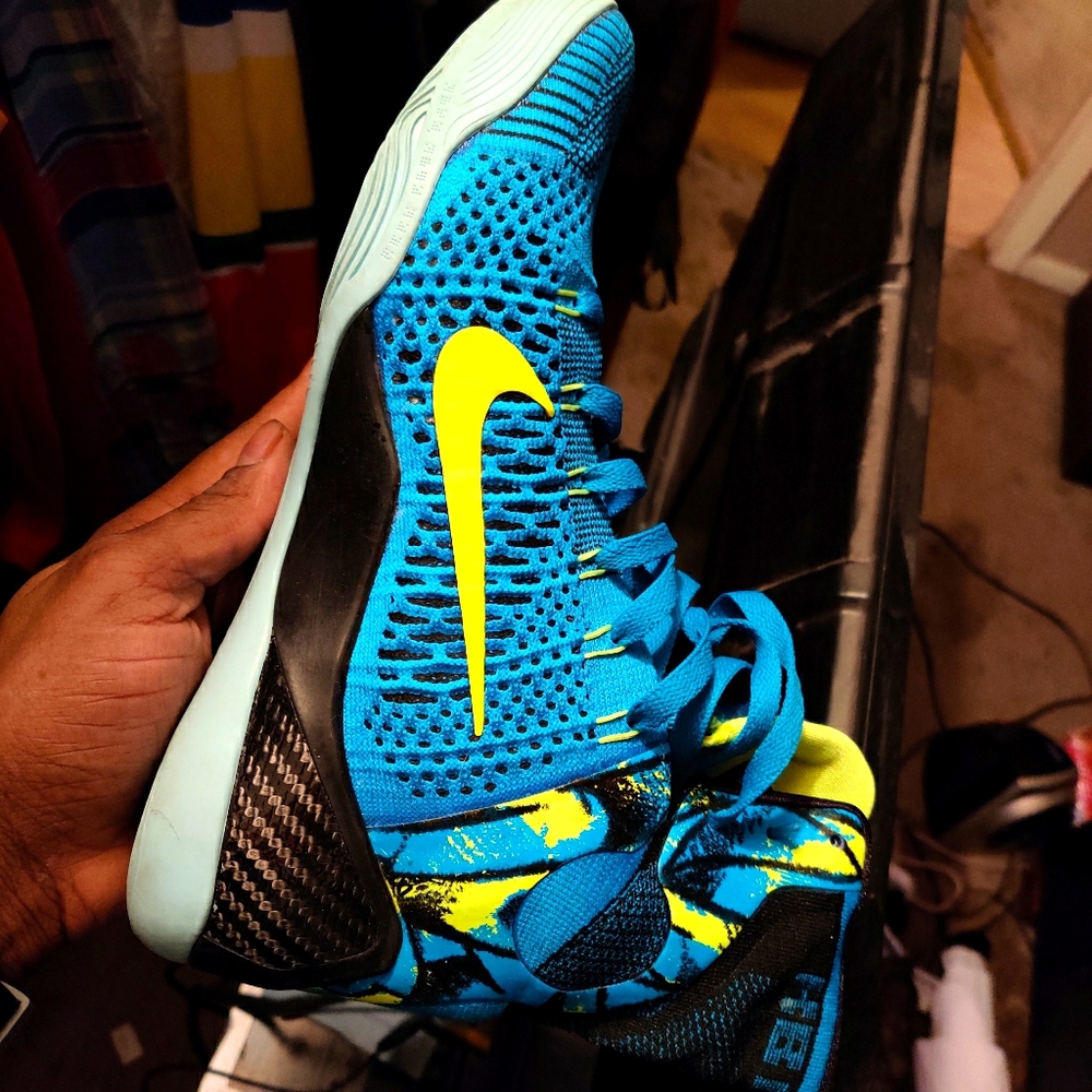 Kobe 9